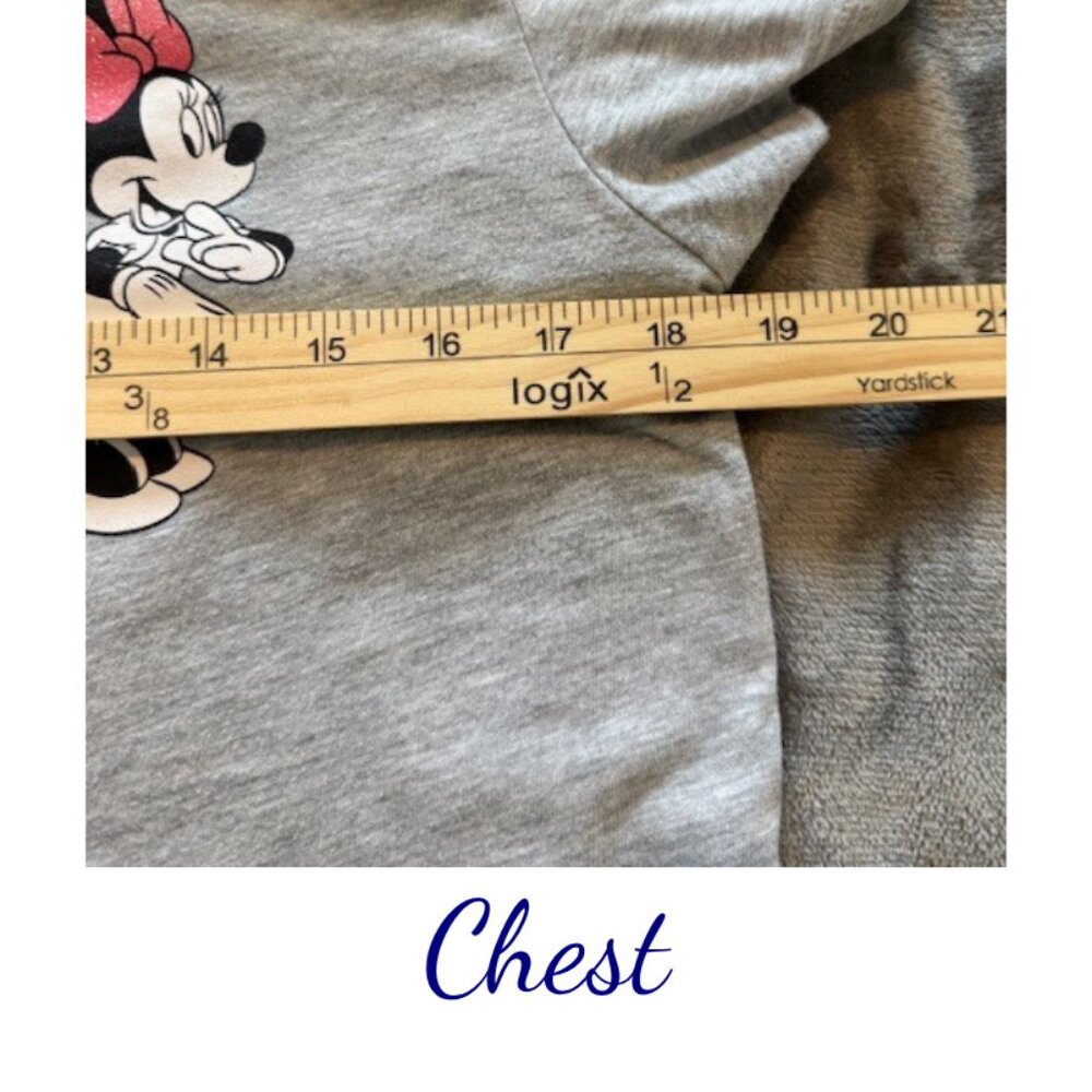 Disney Minnie Mouse Tee Size M – So Cute & Classic! - Picture 4 of 5